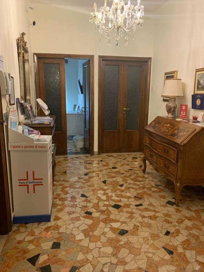 Notti Sull'Adige Hotel Verona Eksteriør billede