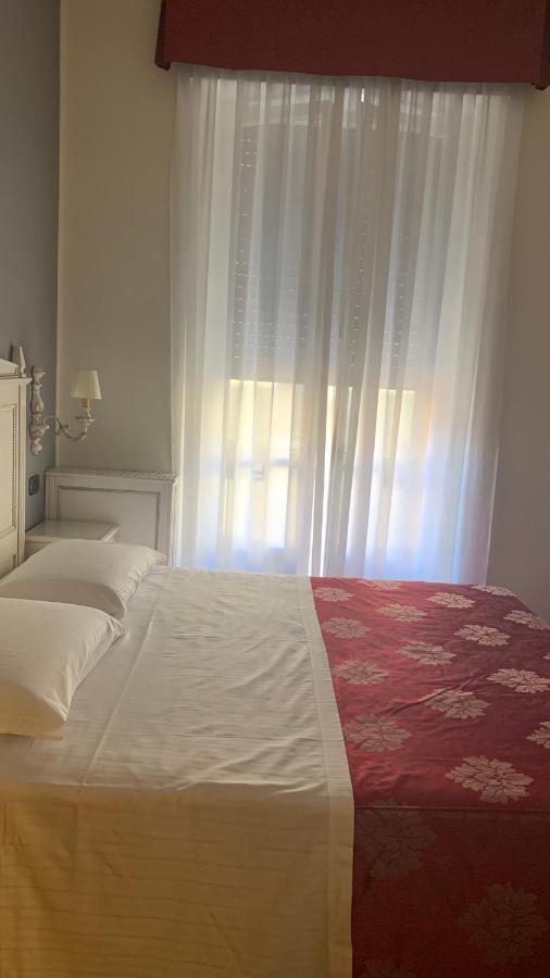 Notti Sull'Adige Hotel Verona Eksteriør billede