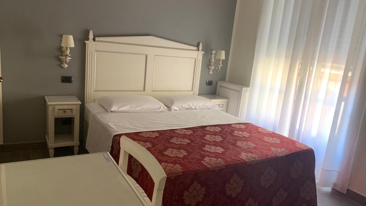 Notti Sull'Adige Hotel Verona Eksteriør billede