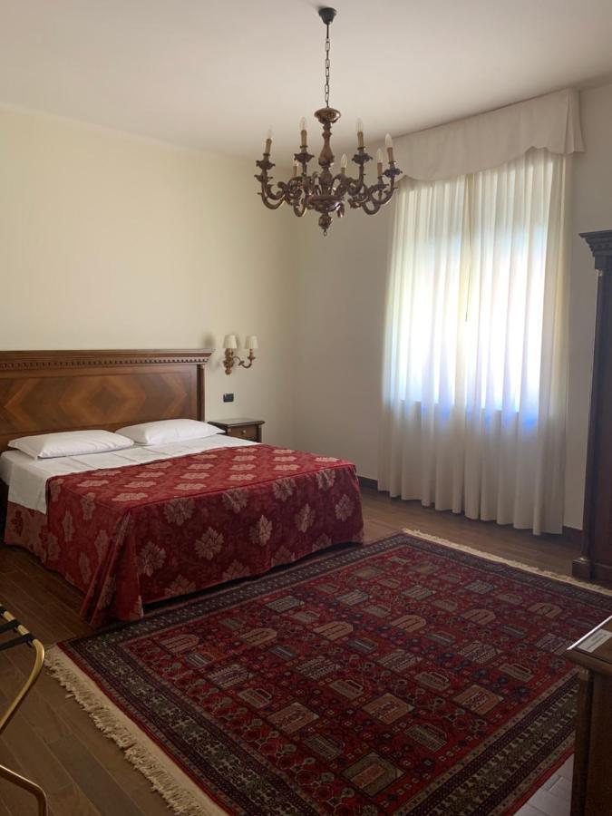 Notti Sull'Adige Hotel Verona Eksteriør billede