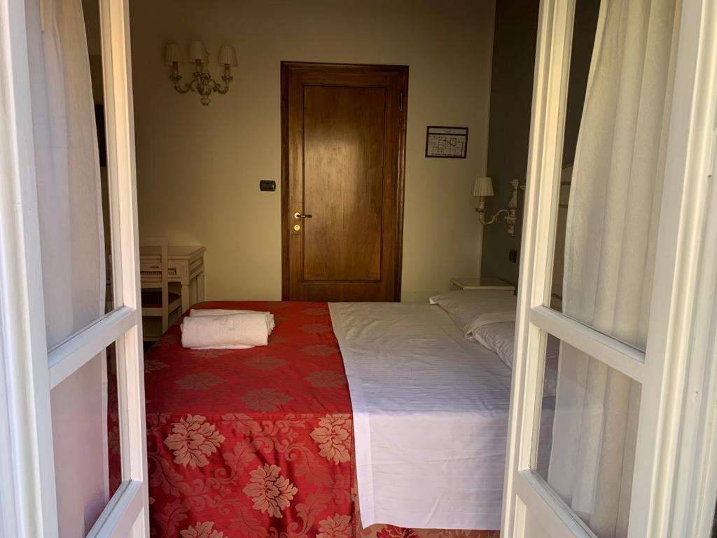 Notti Sull'Adige Hotel Verona Eksteriør billede